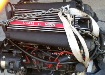 Lancia Thema 8.32 1 serie cat 1988 | In un garage da anni