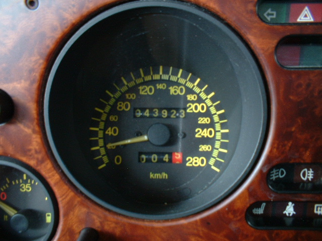 Lancia Thema Ferrari 8.32 SW